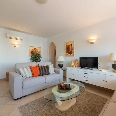 Beco Do Paiol 28 By Destination Algarve Lagos