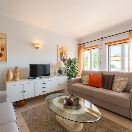 Beco Do Paiol 28 By Destination Algarve Λάγος