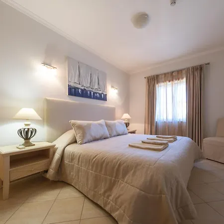 Beco Do Paiol 28 By Destination Algarve Apartment